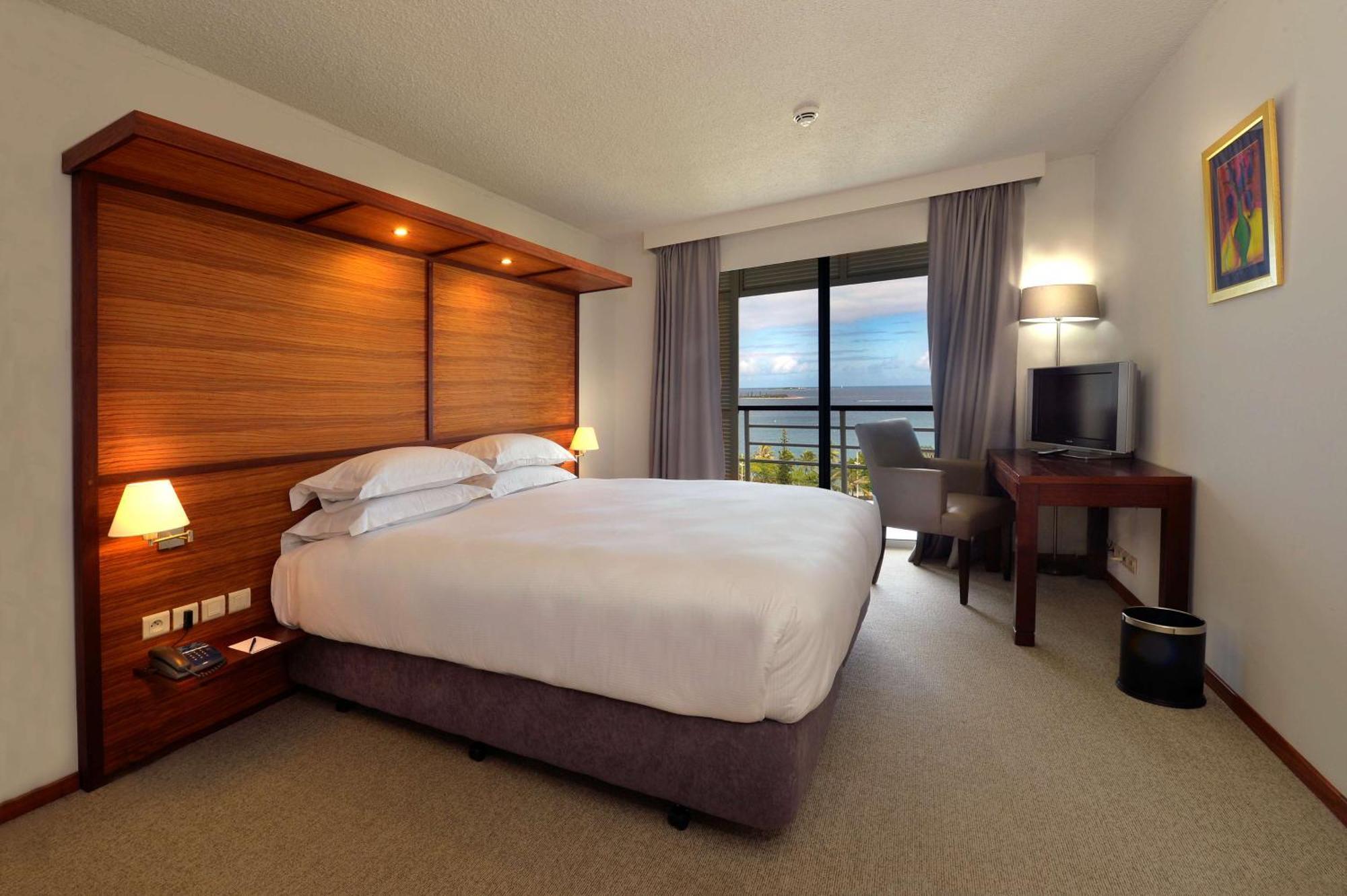 Hilton Noumea La Promenade Residences מראה חיצוני תמונה
