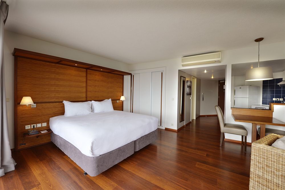 Hilton Noumea La Promenade Residences מראה חיצוני תמונה