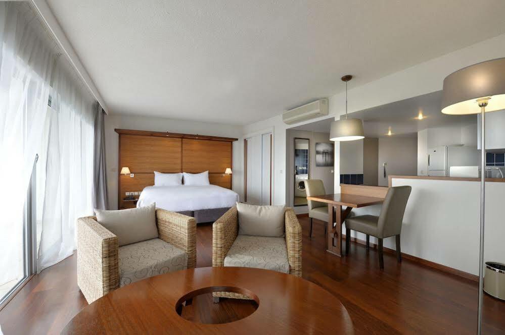 Hilton Noumea La Promenade Residences מראה חיצוני תמונה